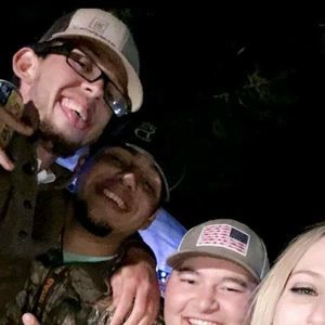 Meet your Posher, Hunter